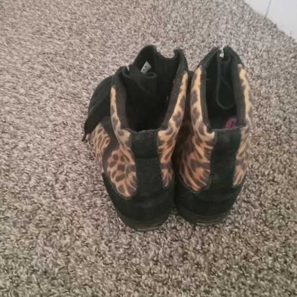 Leopard print accent hide a heel Vans womens size 7 - Picture 2 of 6